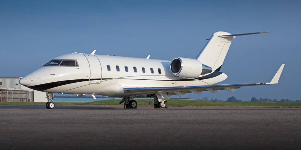 Challenger 605 private jet – long-range executive travel option